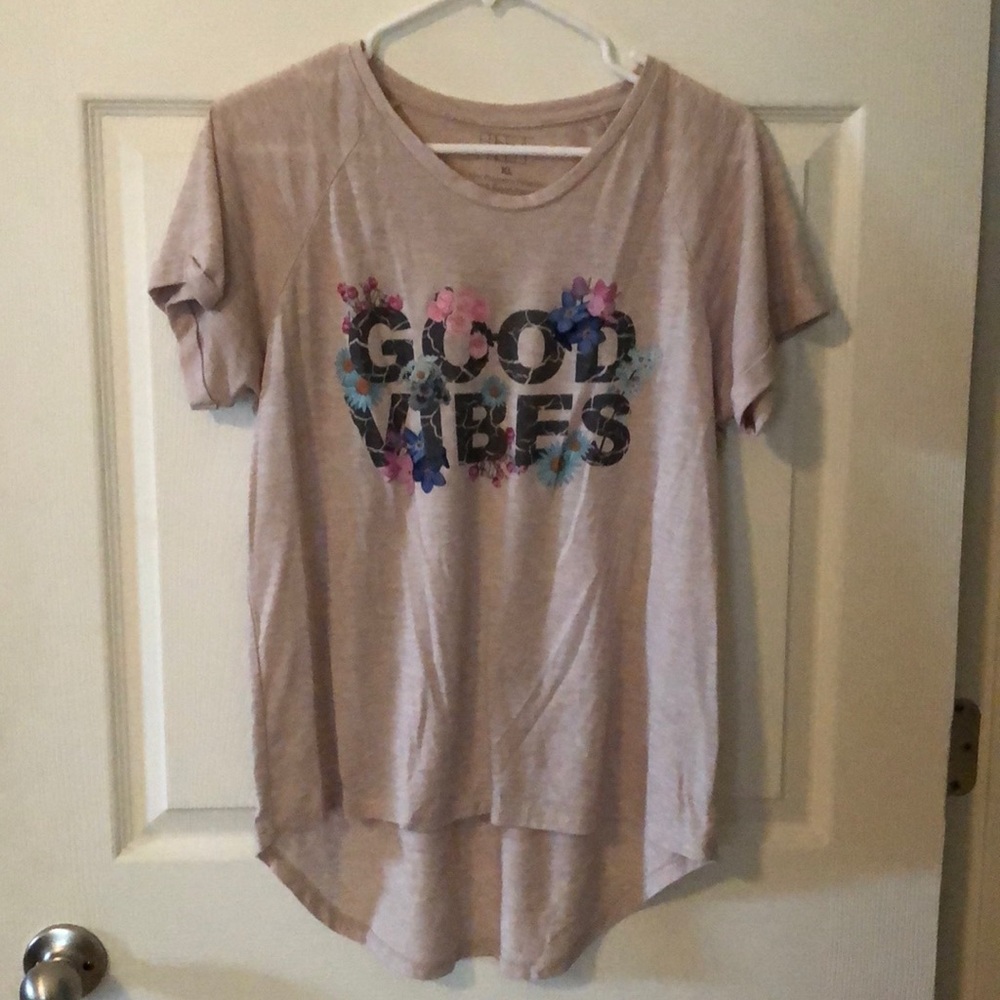 Graphic tee